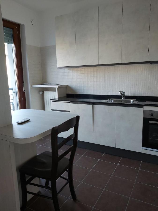 Milano Santa Giulia Business Apartment - Olimpiadi 26 Luaran gambar