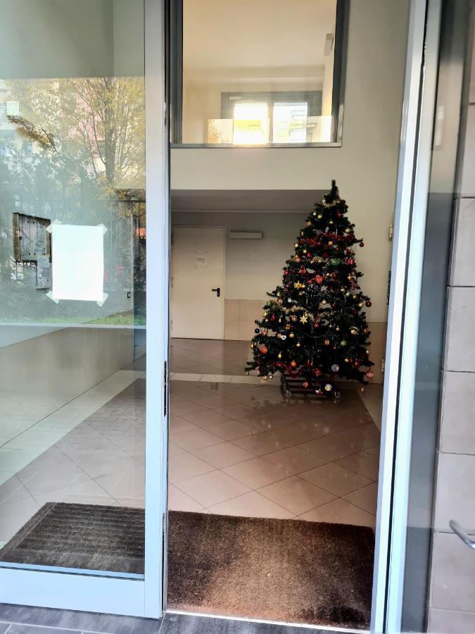 Milano Santa Giulia Business Apartment - Olimpiadi 26 Luaran gambar